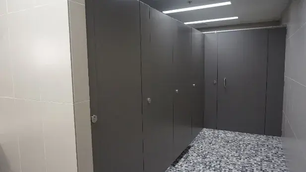 Seamless Toilet Partitions